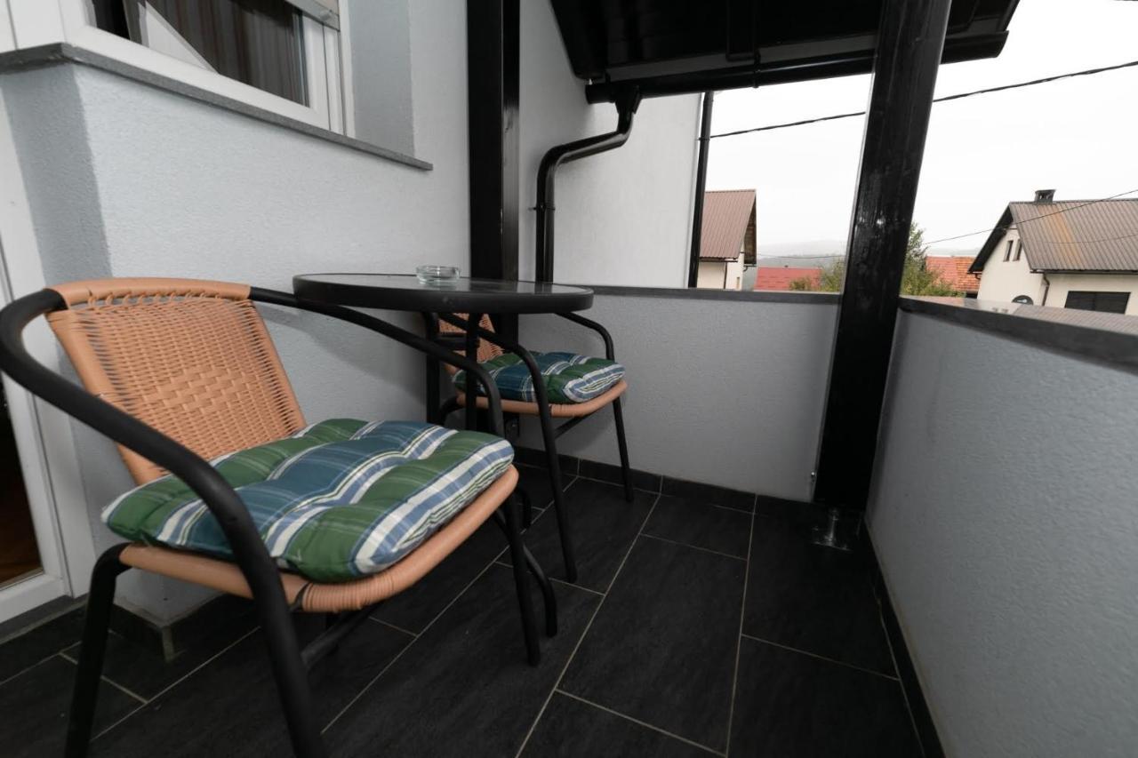 Apartman Gomirje Vrbovsko Buitenkant foto